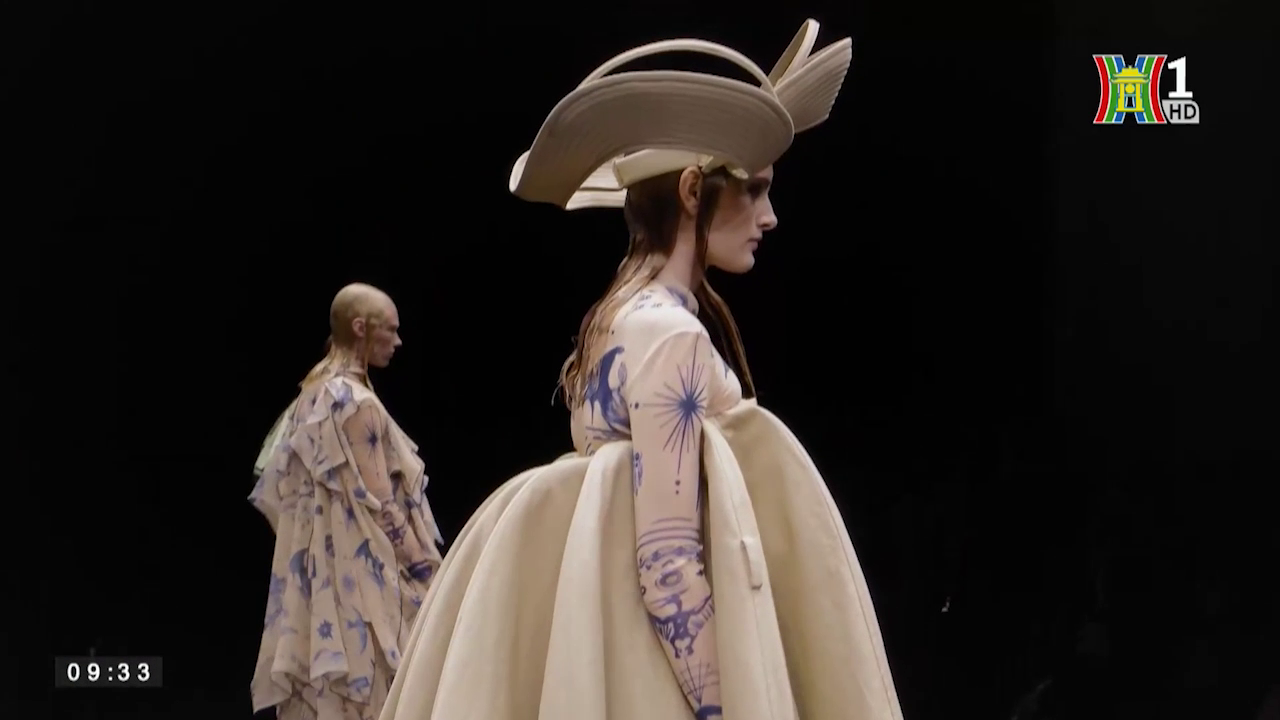 Đẹp và phong cách: Bộ sưu tập Haute Couture Thu Đông 2021 - Jean paul Gaultier By Sacal